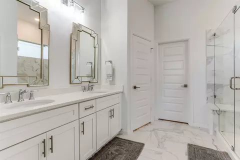 Bath - 3111 Eagle Ln, Melissa, TX 75454 photo 3 of 3