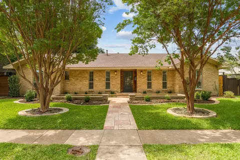 7818 Alto Caro Dr, Dallas, TX 75248