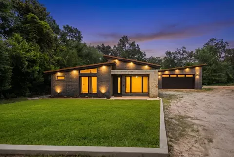 215 Brookside Dr, Hideaway, TX 75771