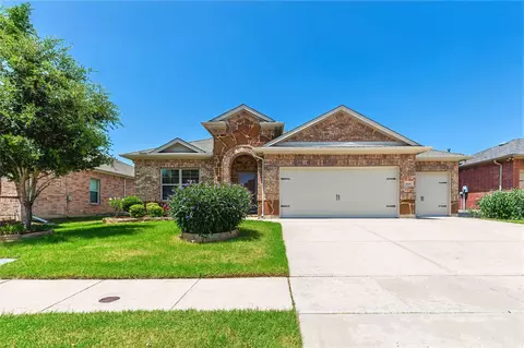 5847 Candlelight Ln, Grand Prairie, TX 75052