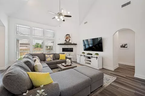 Living - 14044 Steadman Dr, Frisco, TX 75035 photo 3 of 3