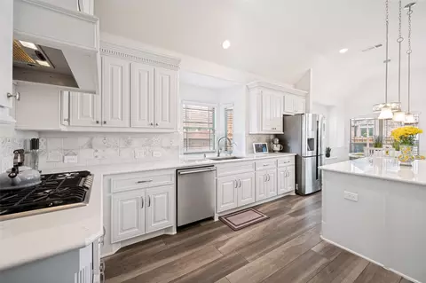 Kitchen - 14044 Steadman Dr, Frisco, TX 75035 photo 3 of 4