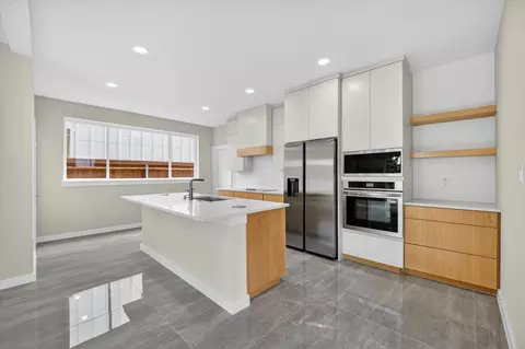 115 Rolston Rd, Irving, TX 75060