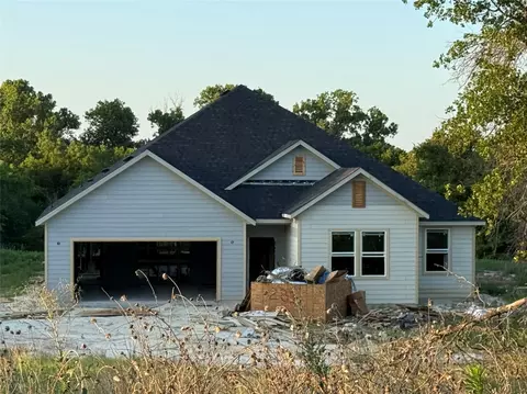 281 Zebrastone Way, Poolville, TX 76487