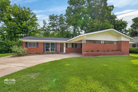 1905 Bayou Dr, Shreveport, LA 71105