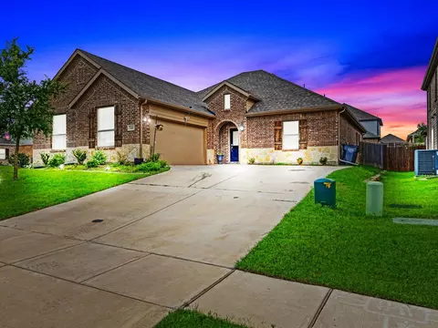 146 Palouse St, Red Oak, TX 75154
