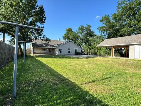 Exterior - 306 E 8th St, Anna, TX 75409 photo 10 of 14