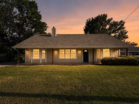 306 E 8th St, Anna, TX 75409