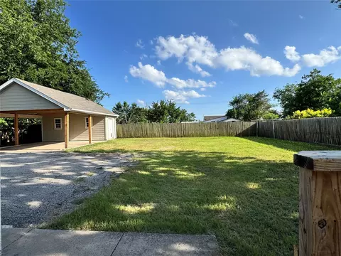 Exterior - 306 E 8th St, Anna, TX 75409 photo 9 of 14