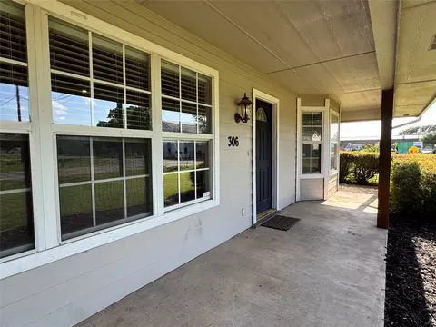 Exterior - 306 E 8th St, Anna, TX 75409 photo 6 of 14