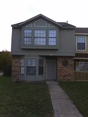 1366 Old Jamestown Ct N, Dallas, TX 75217