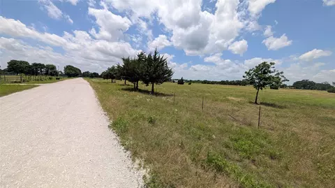23623 Alexander Rd, Pilot Point, TX 76258