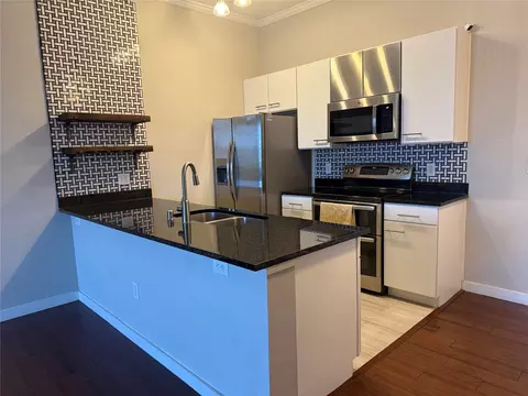 3025 Bryan St #3E, Dallas, TX 75204