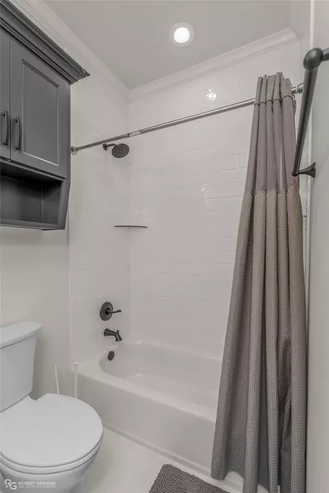 Bath - 136 Sitka Loop, Haughton, LA 71037 photo 7 of 7