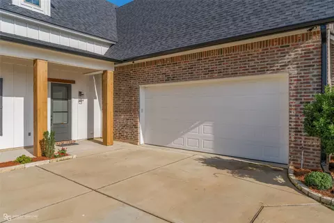 Exterior - 136 Sitka Loop, Haughton, LA 71037 photo 3 of 8