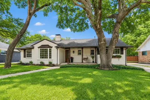 7048 Arboreal Dr, Dallas, TX 75231