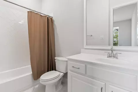 Bath - 1843 Hollyhock Dr, Celina, TX 75009 photo 3 of 5