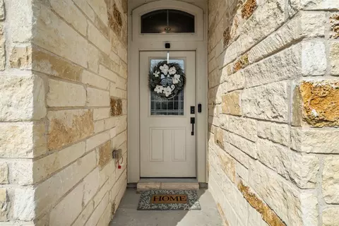 Entry Way - 3208 Jackal Dr, Lorena, TX 76655 photo 3 of 4