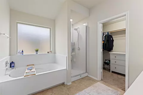Bath - 3208 Jackal Dr, Lorena, TX 76655 photo 1 of 4