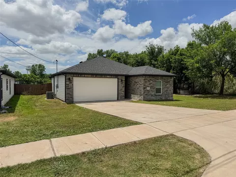 3105 Spencer St, Greenville, TX 75401