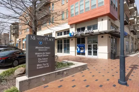 3100 W 7th St #719, Fort Worth, TX 76107