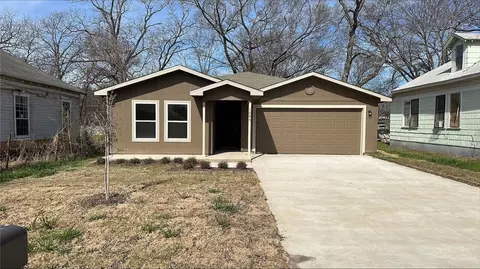 1004 E Calhoun Ave, Waco, TX 76704