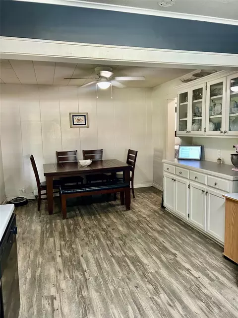 Dining - 814 Spring St, Springhill, LA 71075 photo 1 of 1