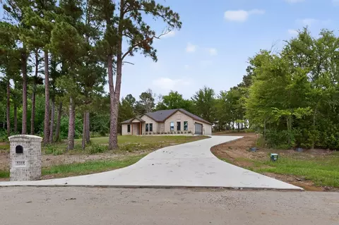 5310 Grand View Dr, Athens, TX 75752