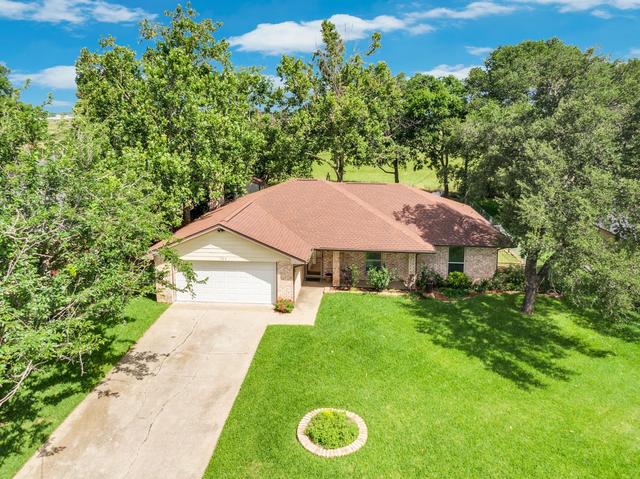 504 Kim Ave, Ennis, TX 75119