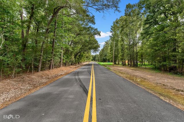 470 Pine Hl, Elm Grove, LA 71051