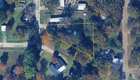 260 E Acres Rd, Gun Barrel City, TX 75158