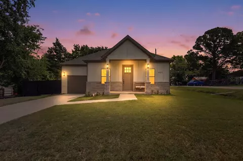 400 Kenny Dr, West Tawakoni, TX 75474