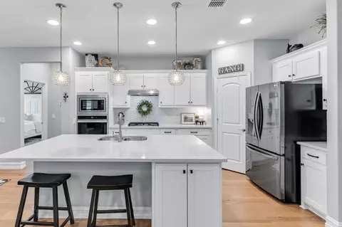 208 Long Pines Dr, Mckinney, TX 75071
