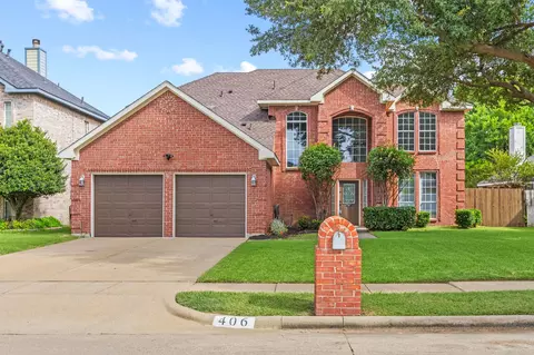 406 Hampton Cir, Grand Prairie, TX 75052