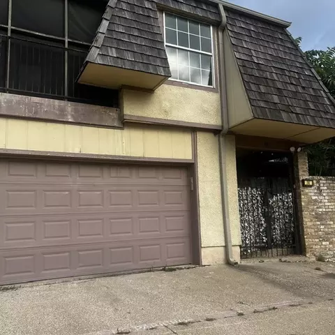 8560 Park Ln #74, Dallas, TX 75231