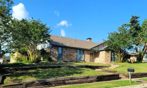 403 Woodhollow Dr, Wylie, TX 75098