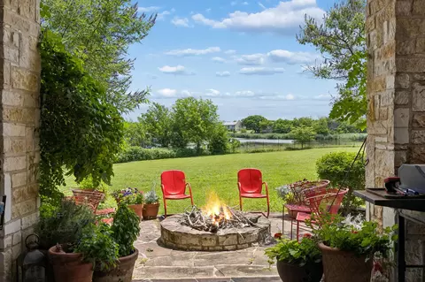 17 Hillside Dr, Rockwall, TX 75087