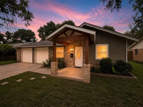 1030 Joslin St, Irving, TX 75060