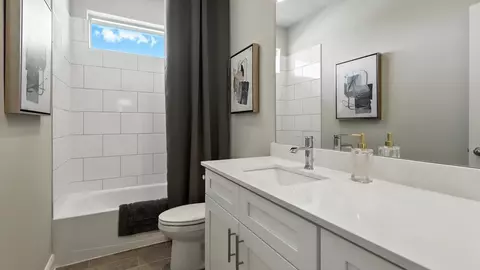 Bath - 704 Soaring Hawk Dr, Fort Worth, TX 76008 photo 3 of 3