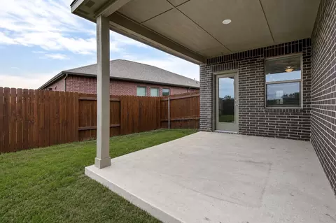 Exterior - 1908 Liam Dr, Anna, TX 75409 photo 3 of 5