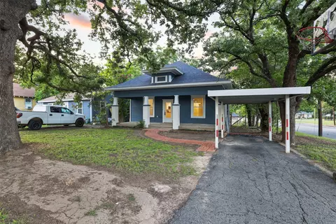 431 E Hull St, Denison, TX 75021