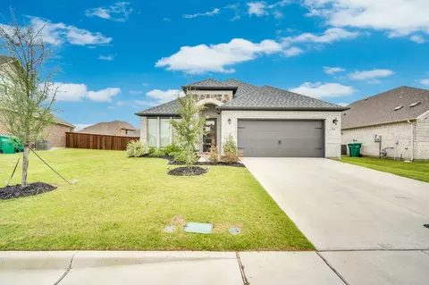 821 Cavalcade Dr, Ferris, TX 75125
