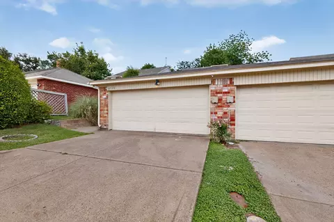 6120 Cypress Point Dr, Garland, TX 75043
