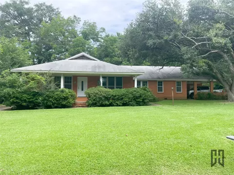 714 Butler St, Springhill, LA 71075