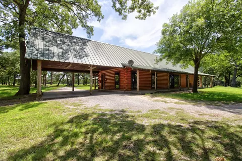 1466 Pearce St, Collinsville, TX 76233