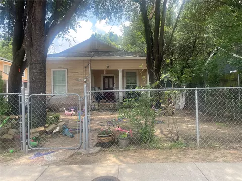 4118 Ranger Dr, Dallas, TX 75212