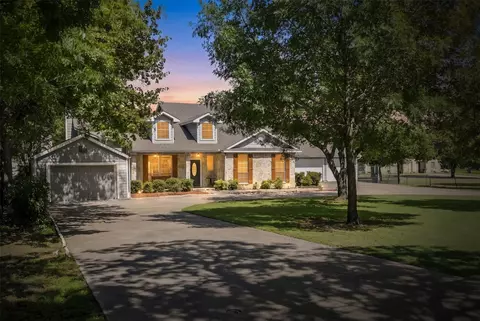 7611 Ledbetter Rd, Arlington, TX 76001