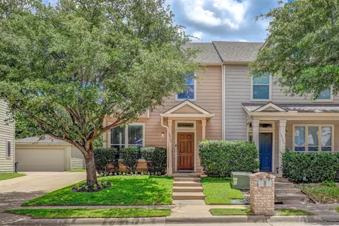 10724 Astor Dr, Fort Worth, TX 76244