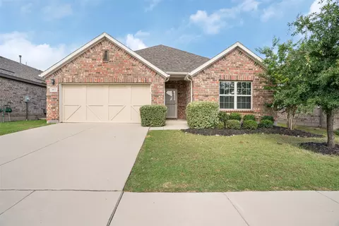 4813 Cleves Ave, Aubrey, TX 76227