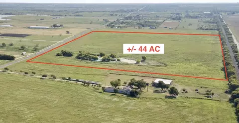 44 Ac Fm 879, Ennis, TX 75119